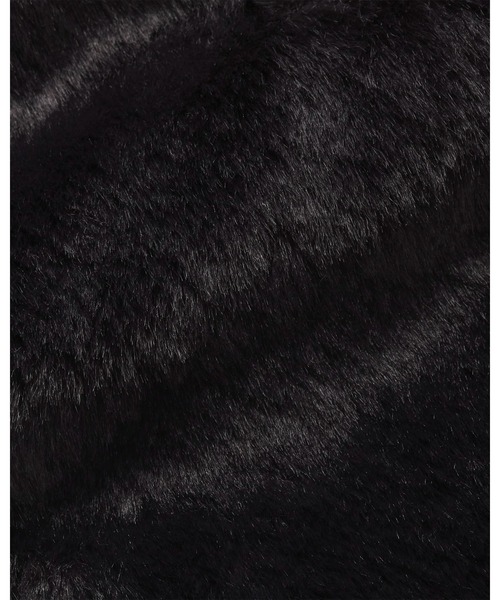 NIKE（ナイキ）の「NIKE WMNS NSW FUTURA 365 FX FUR CROSSBOD FB3048-010（ショルダーバッグ・レディース・ブラック・ONE SIZE）」の3枚目の写真