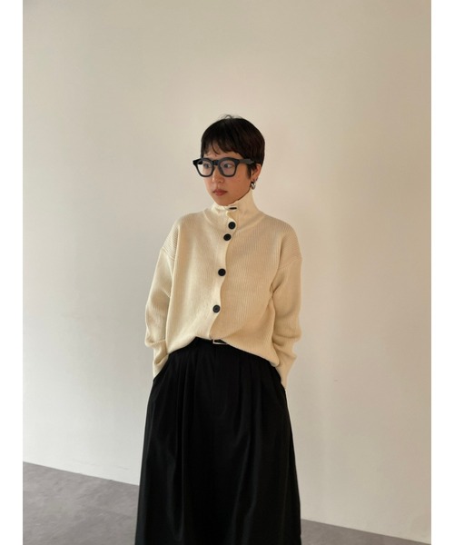 HANNE（アン）の「タートルネックニットカーディガン（カーディガン/ボレロ・レディース・ブラウン/オフホワイト/ライトグレー・FREE）」の5枚目の写真