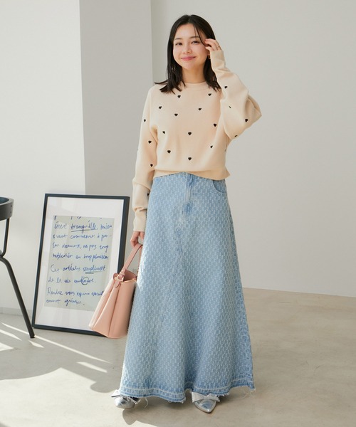 VIS（ビス）の「ハート刺繍ニットプルオーバー（ニット/セーター