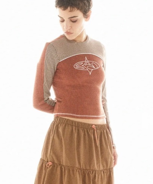 Basic Pleasure Mode(ベーシックプレジャーモード)の「【Basic Pleasure Mode】FAWN LONG SLEEVE / 【ベーシックプレジャーモード】フォーンロゴ長袖Tシャツ(Tシャツ/カットソー・レディース・ブラウン・S/M)」の13枚目の写真