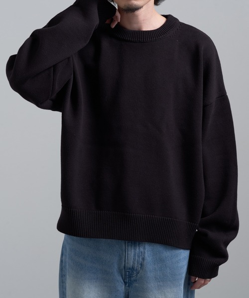 Lui's（ルイス）の「ショート丈クルーネックニット（ニット/セーター