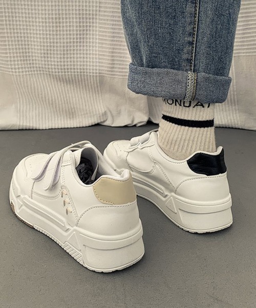 Miniministore(ミニミニストア)の「厚底スニーカー ベルクロ レディース美脚(スニーカー・レディース・ホワイト×ブラック/ベージュ・24.5cm/23.5cm/22.5cm/23.0cm/24.0cm)」の9枚目の写真