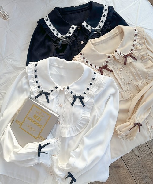新品未開封♡axesfemme kawaii梯子レース丸襟ブラウス　ベージュ axes femme kawaii（アクシーズファムカワイイ）の「梯子レース