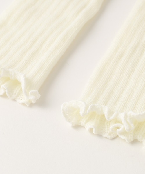URBAN CHERRY(アーバンチェリー)の「リボンデザインレッグウォーマー(レッグウォーマー・キッズ・アイボリー・FREE)」の5枚目の写真
