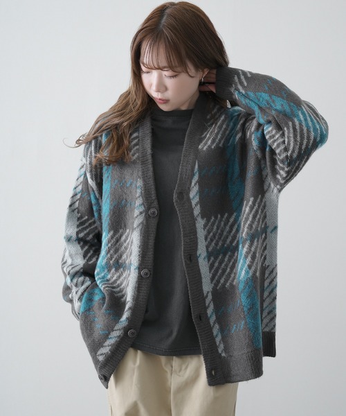improves(インプローブス)の「シャギー加工 チェック Vネック カーディガン(カーディガン/ボレロ・メンズ・ブラック/ブラウン/チャコール・LARGE/MEDIUM/X-LARGE)」の8枚目の写真