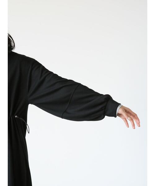 Lugnoncure（ルノンキュール）の「ダンボールドロストワンピース（ワンピース・レディース・ブラック/グレー・F）」の18枚目の写真