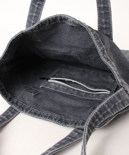 SPINNS（スピンズ）の「ポケット付デニムトートショルダーバッグ（トートバッグ・レディース・ブラック/ブルー・ONESIZE）」の5枚目の写真