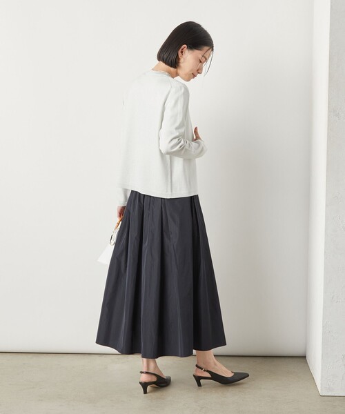 NOLLEY’S Sophi(ノーリーズソフィ)の「《手洗い可能》《アンサンブル対応》ラメクルーネックカーディガン(カーディガン/ボレロ・レディース・ゴールド/サックスブルー/シルバー/ブラック・38/36)」の13枚目の写真