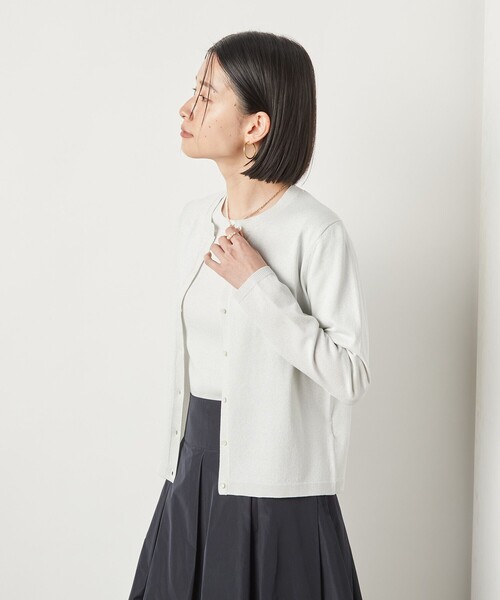 NOLLEY’S Sophi(ノーリーズソフィ)の「《手洗い可能》《アンサンブル対応》ラメクルーネックカーディガン(カーディガン/ボレロ・レディース・ゴールド/サックスブルー/シルバー/ブラック・38/36)」の19枚目の写真