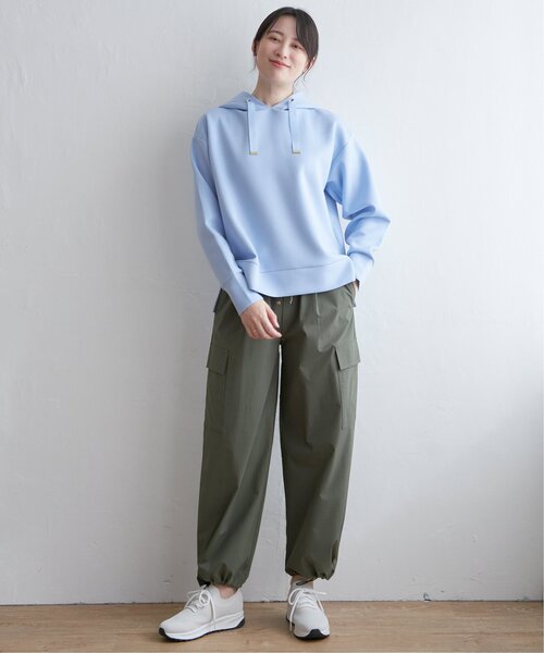 ikka(イッカ)の「ダンボールスウェットパーカー(パーカー・レディース・オフホワイト/スカイブルー/ネイビー/ベージュ/ピンクベージュ・S/M/L)」の13枚目の写真