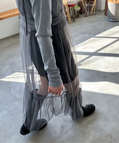 EPIMI E'PIMMY（エピミエピミー）の「2WAYティアードチュールキャミワンピ（ワンピース・レディース・ブラック/アイボリー/チャコールグレー/グレー・MEDIUM）」の20枚目の写真