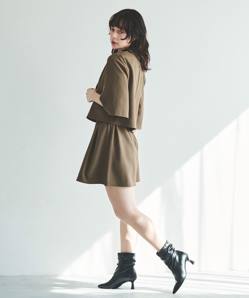 31 Sons de mode（トランテアン　ソン　ドゥ　モード）の「麻調合繊テーラードジャケット（テーラードジャケット・レディース・ベージュ/ブラウン・36）」の16枚目の写真