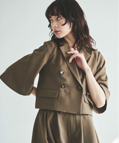 31 Sons de mode（トランテアン　ソン　ドゥ　モード）の「麻調合繊テーラードジャケット（テーラードジャケット・レディース・ベージュ/ブラウン・36）」の8枚目の写真
