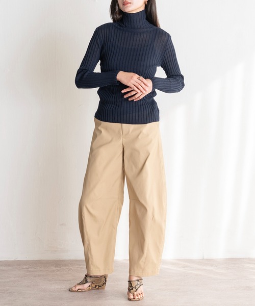 EUCLAID（エウクレイド）の「ポリツイルカーブパンツ（その他パンツ・レディース・ベージュ/オフホワイト/ネイビー・40/38/36）」の7枚目の写真