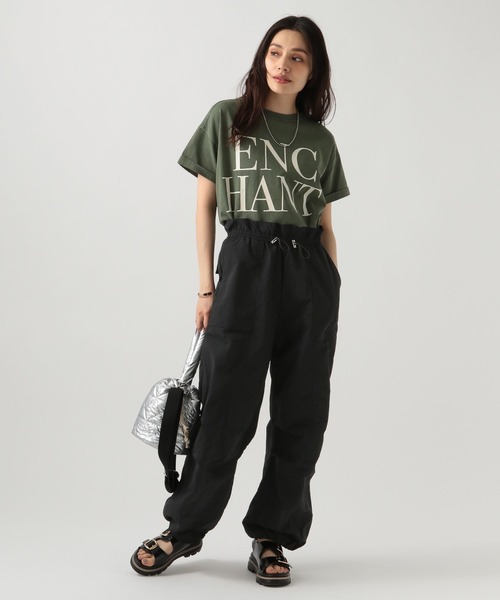 BAYFLOW(ベイフロー)の「ピグメントロゴT(Tシャツ/カットソー・レディース・ダークグレー/ピンク/オフホワイト/チャコールグレー/ブルー/カーキ/サックスブルー/ダークグリーン/ブラック/イエロー/ブルー系その他/ホワイト・X-SMALL/SMALL/MEDIUM)」の20枚目の写真