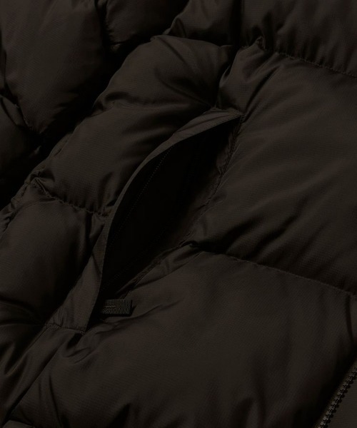 THE NORTH FACE(ザノースフェイス)の「THE NORTH FACE/ザ・ノース・フェイス/Nuptse Jacket/ヌプシジャケット/2025-2026モデル/ND92555(ダウンジャケット/コート・メンズ・ブラック・S/M/L/XL/XXL/2XL)」の8枚目の写真