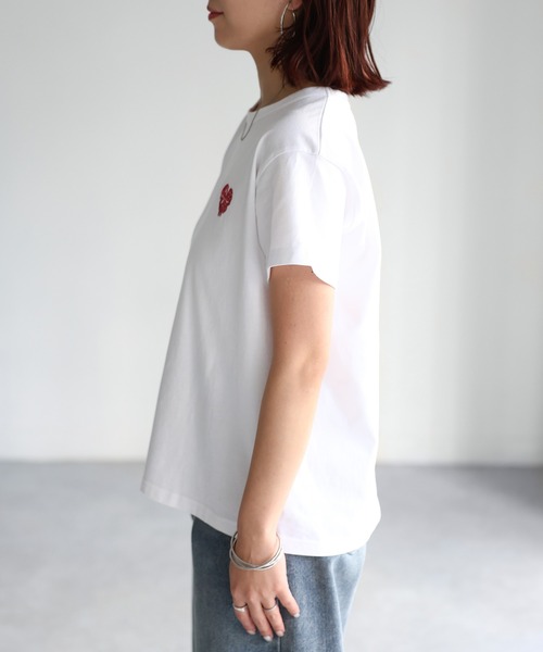 セール】ハートロゴラメ刺繍コンパクトTシャツ（Tシャツ/カットソー