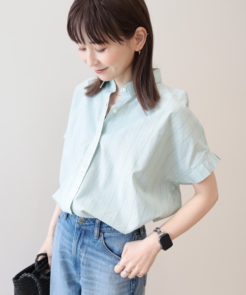 AMERICAN HOLIC(アメリカンホリック)の「UVカット袖タックフレンチスリーブシャツ(シャツ/ブラウス・レディース・ネイビー系2/グリーン系その他3・L/M)」の2枚目の写真