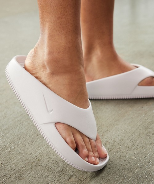 ナイキ カーム ウィメンズ フリップ フロップ / Nike Calm Women's Flip Flops＜22-29cm 展開＞（サンダル）｜NIKE（ナイキ）
