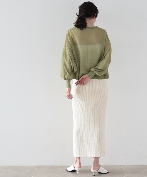 GALLEST（ギャレスト）の「◆クルーネックシアーカーディガン（カーディガン/ボレロ・レディース・ブラック/アイボリー/キャメル/スモーキーグリーン系・38）」の14枚目の写真