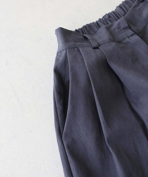 cheriella（シェリエラ）の「【cheriella】WEB限定コットンセンタープレスパンツ WEB LIMITED COTTON CENTER PRESS PANTS（スラックス・レディース・ブラック/アイボリー/ネイビー・FREE）」の14枚目の写真