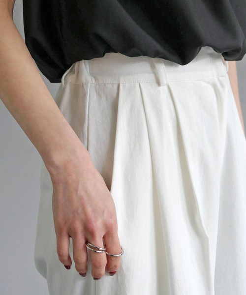 cheriella（シェリエラ）の「【cheriella】WEB限定コットンセンタープレスパンツ WEB LIMITED COTTON CENTER PRESS PANTS（スラックス・レディース・ブラック/アイボリー/ネイビー・FREE）」の21枚目の写真