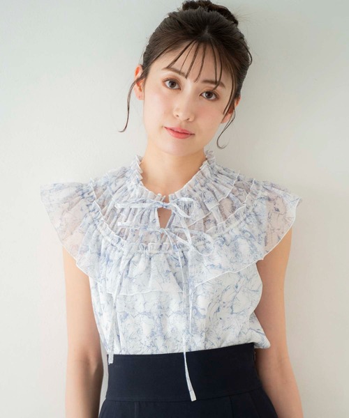 NOELA（ノエラ）の「フリルギャザーブラウス（シャツ/ブラウス・レディース・グリーン/グレー/ブルー・フリー）」の3枚目の写真