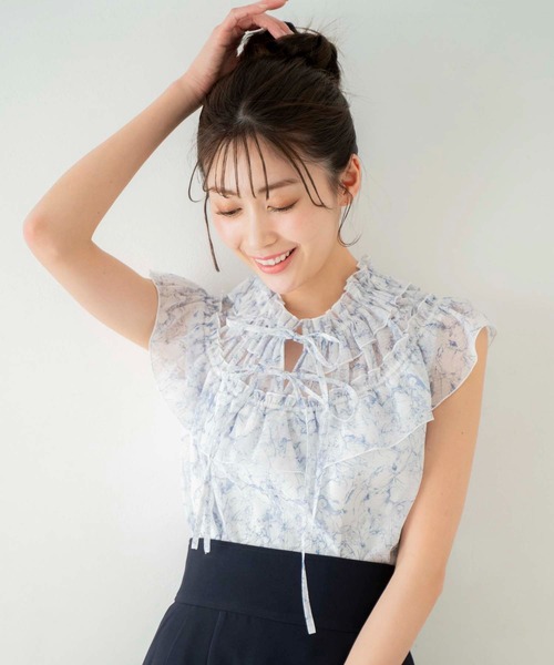 NOELA（ノエラ）の「フリルギャザーブラウス（シャツ/ブラウス・レディース・グリーン/グレー/ブルー・フリー）」の8枚目の写真