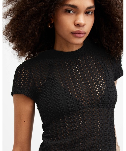 ALLSAINTS(オールセインツ)の「KARMA CROCHET STEVIE SLIM FIT T-SHIRT | KARMA クロシェ スティービー スリム フィット Tシャツ(Tシャツ/カットソー・レディース・ブラック・2/4/6/8/10/12)」の2枚目の写真