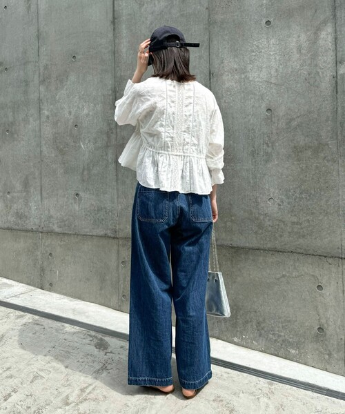 fredy emue（フレディエミュ）の「コットンジャガードボレロブラウス（シャツ/ブラウス・レディース・ブラック/オフホワイト/ブラウン・38）」の19枚目の写真