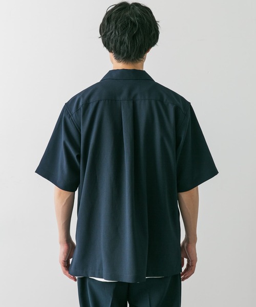 URBAN RESEARCH DOORS（アーバンリサーチドアーズ）の「『吸水速乾』セオアルファドライパナマオープンカラーシャツ（シャツ/ブラウス・メンズ・ネイビー/ブラウン系その他/チャコールグレー・MEDIUM/LARGE/X-LARGE）」の19枚目の写真