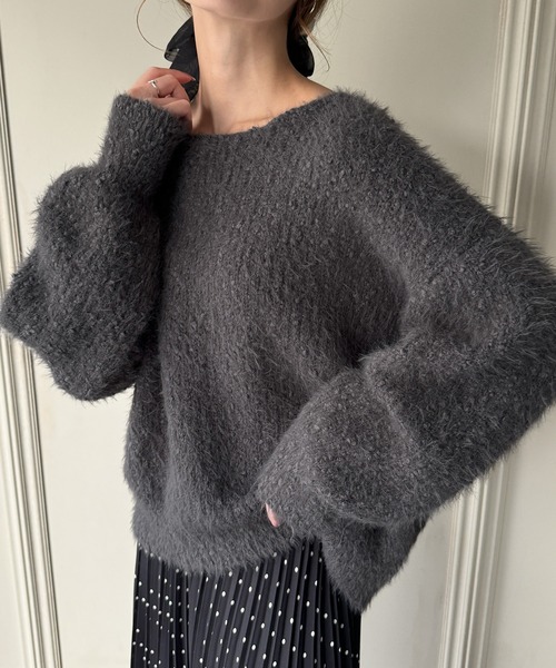 JUNOAH（ジュノア）の「シャギーニットトップス（ニット/セーター・レディース・パープル/グレイッシュベージュ/ブルーグリーン/ホワイト系その他/チャコール・FREE）」の12枚目の写真