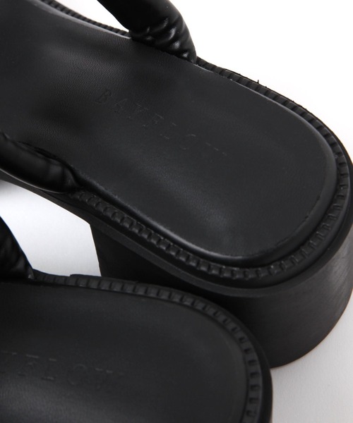 BAYFLOW（ベイフロー）の「[フィットする中敷きクッション]チューブサンダル（サンダル・レディース・ブラック/ホワイト・MEDIUM/LARGE）」の9枚目の写真