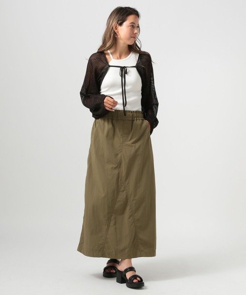 BAYFLOW（ベイフロー）の「[フィットする中敷きクッション]チューブサンダル（サンダル・レディース・ブラック/ホワイト・MEDIUM/LARGE）」の18枚目の写真