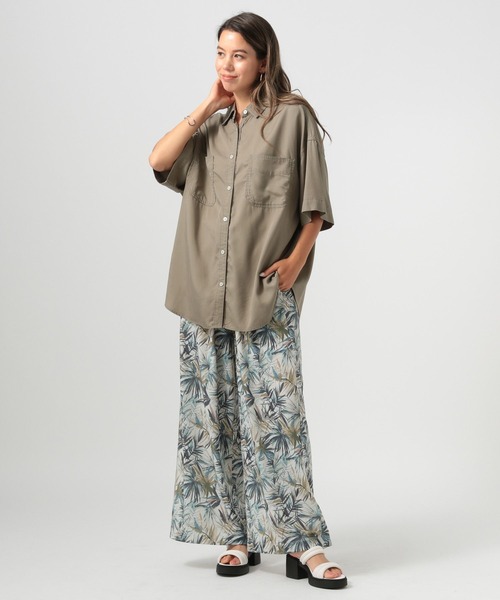 BAYFLOW（ベイフロー）の「[フィットする中敷きクッション]チューブサンダル（サンダル・レディース・ブラック/ホワイト・MEDIUM/LARGE）」の16枚目の写真