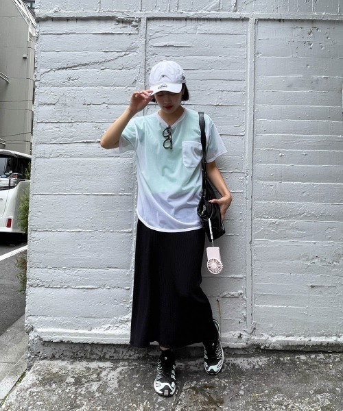 ENIM BY VICKY(エニムバイビッキー)の「ポケット付きシアーTシャツ《手洗い可能》(Tシャツ/カットソー・レディース・ホワイト/グリーン/ピンク・M)」の13枚目の写真