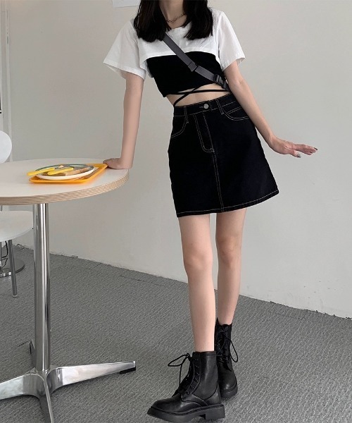 LADY LIKE(レディライク)の「クロスリボンショートキャミ2点セット(Tシャツ/カットソー・レディース・ホワイト/ブラック・M)」の9枚目の写真