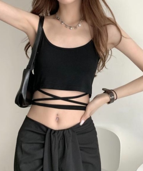 LADY LIKE(レディライク)の「クロスリボンショートキャミ2点セット(Tシャツ/カットソー・レディース・ホワイト/ブラック・M)」の11枚目の写真