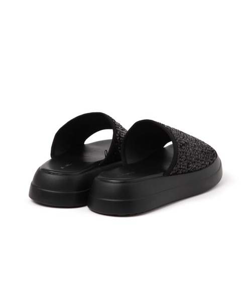 niko and...（ニコアンド）の「オリジナルキラキラスライドサンダル（サンダル・レディース・アイボリー/ブラック・MEDIUM/LARGE）」の9枚目の写真