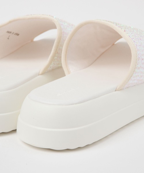 niko and...（ニコアンド）の「オリジナルキラキラスライドサンダル（サンダル・レディース・アイボリー/ブラック・MEDIUM/LARGE）」の16枚目の写真