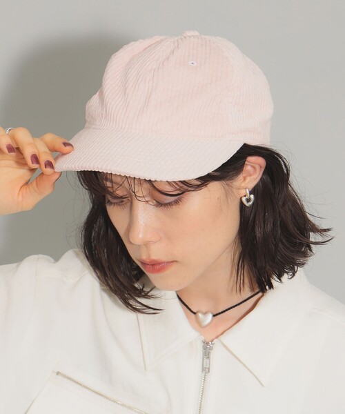 Ray BEAMS(レイビームス)の「コーデュロイ キャップ(キャップ・レディース・ピンク/ブラック系その他4/パープル・ONE SIZE)」の3枚目の写真