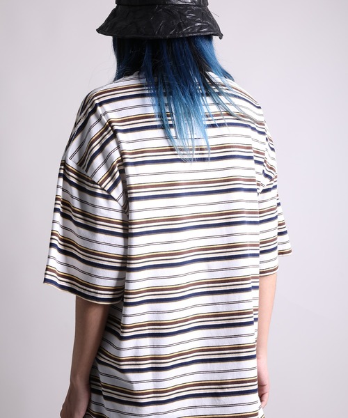 GENXDER（ノンジェンダー）の「【GENXDER】ボーダー柄ルーズフィットTシャツ (SS)（Tシャツ/カットソー・メンズ・ブラック/ホワイト・LARGE/X-LARGE/XX-LARGE）」の18枚目の写真
