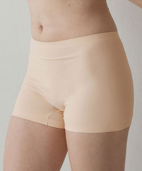 VIVID LADY（ビビッドレディー）の「HUGDAY シームレスVラインボクサーショーツ シームレス（ショーツ・レディース・ブラウン/グレー/アイボリー/ラベンダー/ベージュ系その他/オリーブ/チャコールグレー/ブラック・MEDIUM/X-LARGE/LARGE）」の7枚目の写真