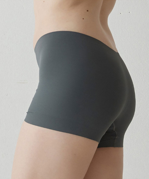 VIVID LADY（ビビッドレディー）の「HUGDAY シームレスVラインボクサーショーツ シームレス（ショーツ・レディース・ブラウン/グレー/アイボリー/ラベンダー/ベージュ系その他/オリーブ/チャコールグレー/ブラック・MEDIUM/X-LARGE/LARGE）」の4枚目の写真