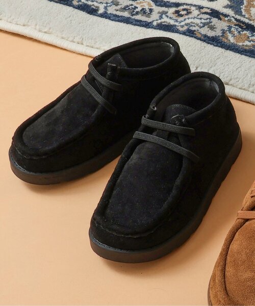 apres les cours（アプレレクール）の「スウェードショートブーツ（ブーツ・キッズ・ベージュ/ブラック・14/15 /16/17/18）」の2枚目の写真