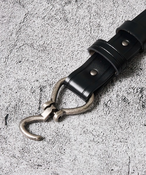 ADPOSION（アドポーション）の「25mm フックレザーベルト（ベルト・メンズ・レッド/ダークブラウン/ブラック・FREE）」の6枚目の写真