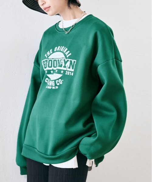 kirakiraShop（キラキラショップ）の「フロントロゴが映える。裏起毛 ロゴ デザイン スウェット（スウェット・レディース・杢グレー/ブルー/ワイン/ブラック/グリーン/チャコール/オートミール/ベージュ/ブルー系その他・M/L/XL/XXL）」の6枚目の写真