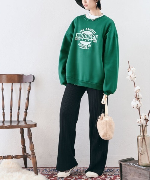 kirakiraShop（キラキラショップ）の「フロントロゴが映える。裏起毛 ロゴ デザイン スウェット（スウェット・レディース・杢グレー/ブルー/ワイン/ブラック/グリーン/チャコール/オートミール/ベージュ/ブルー系その他・M/L/XL/XXL）」の13枚目の写真