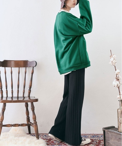 kirakiraShop（キラキラショップ）の「フロントロゴが映える。裏起毛 ロゴ デザイン スウェット（スウェット・レディース・杢グレー/ブルー/ワイン/ブラック/グリーン/チャコール/オートミール/ベージュ/ブルー系その他・M/L/XL/XXL）」の15枚目の写真