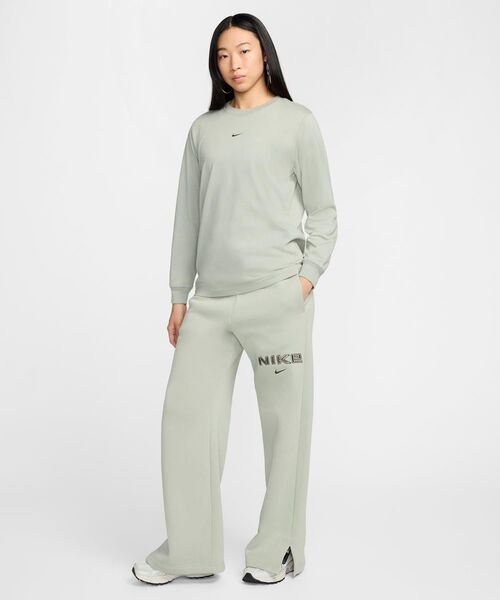 ナイキ スポーツウェア ウィメンズ ルーズ ロングスリーブ Tシャツ / Nike Sportswear Women's Loose Long-Sleeve T-Shirt＜XS-2XL 展開＞（Tシャツ/カットソー）｜NIKE（ナイキ）